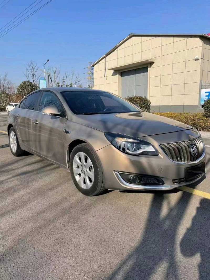 徐州16年别克君威2