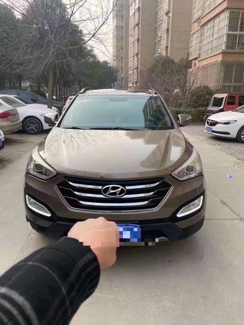 菏泽13年现代新胜达1