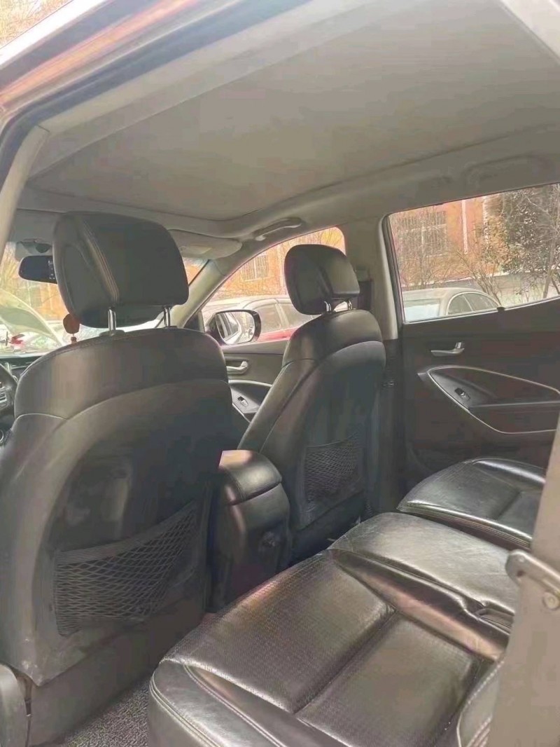 菏泽13年现代新胜达4