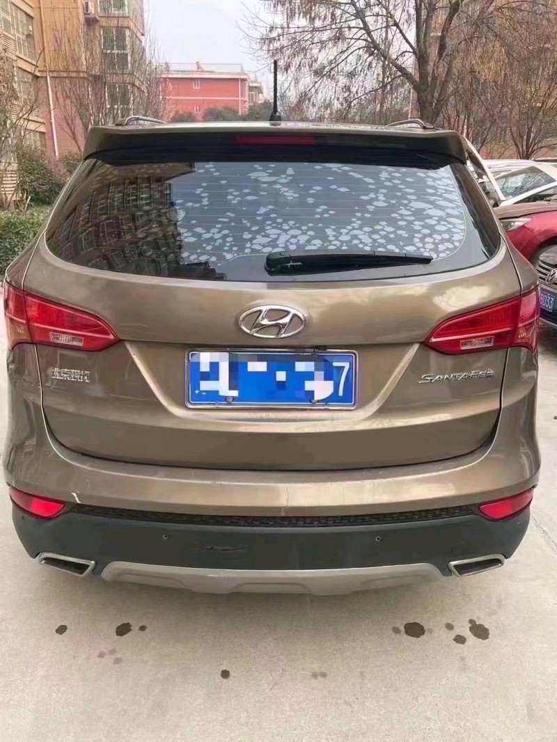 菏泽13年现代新胜达9