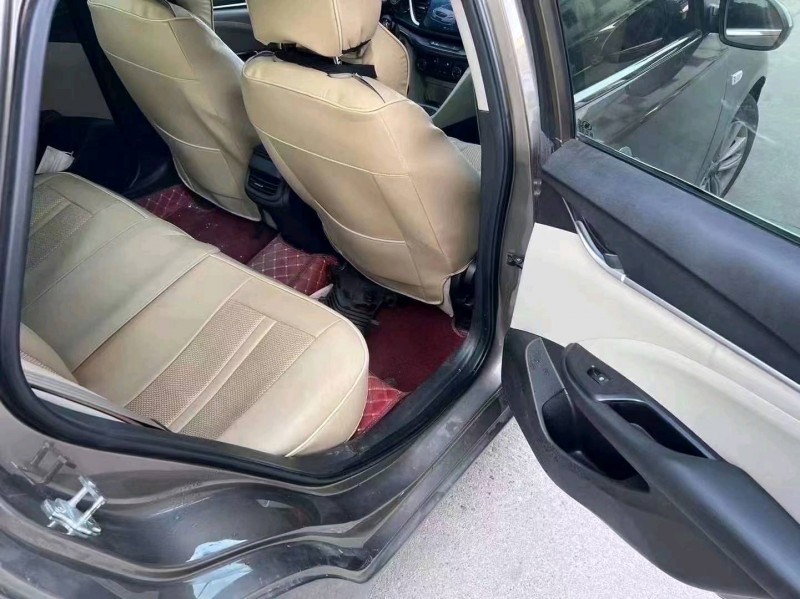 菏泽17年别克英朗6