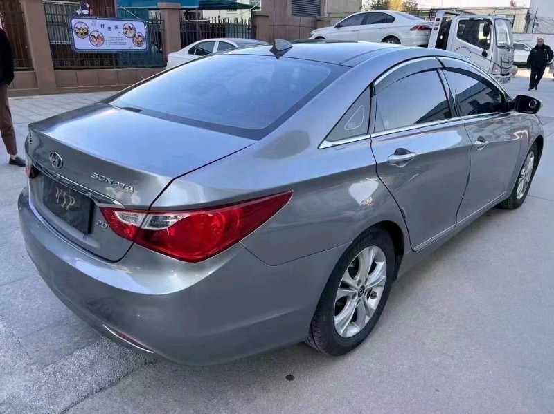 菏泽13年现代索纳塔八3