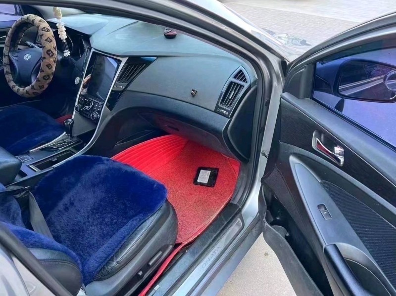 菏泽13年现代索纳塔八7