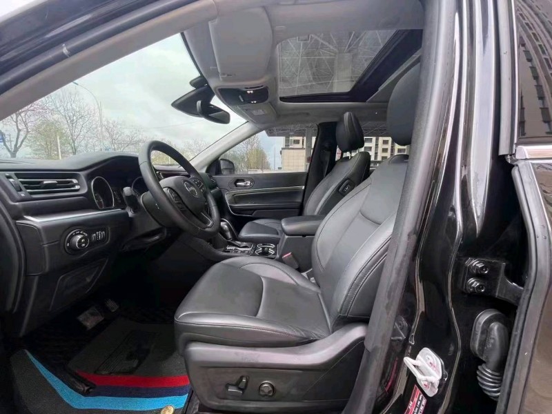 邯郸20年Jeep大切诺基3