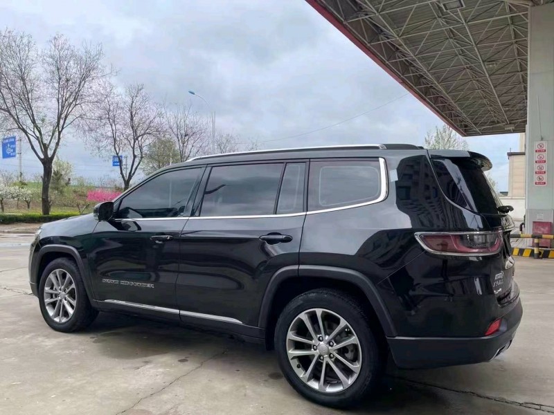 邯郸20年Jeep大切诺基7