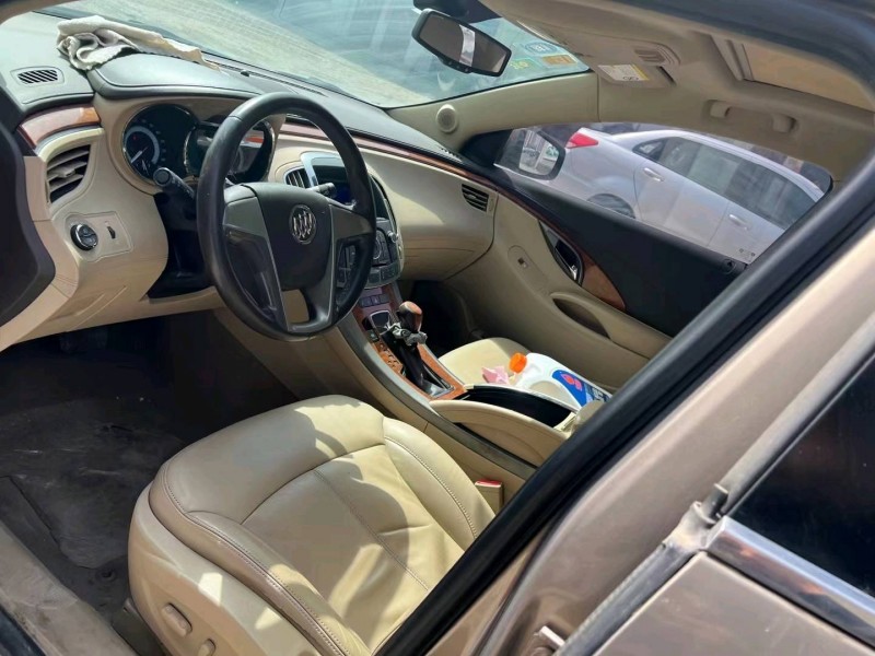 聊城13年别克君越6