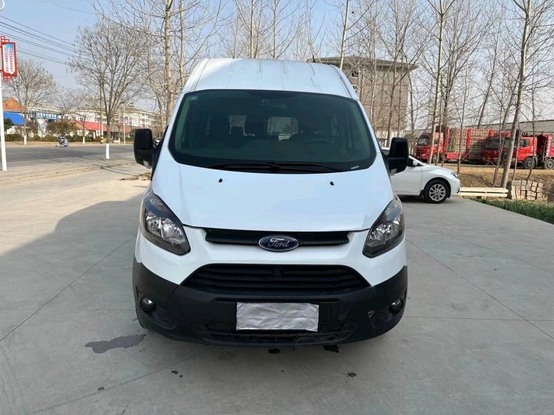 徐州19年福特全顺1