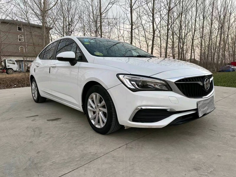 徐州19年别克威朗3