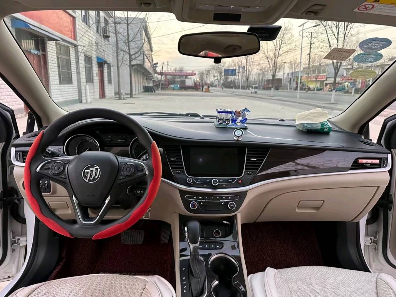 徐州19年别克威朗5