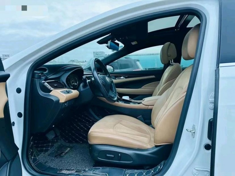 东莞18年别克君越4