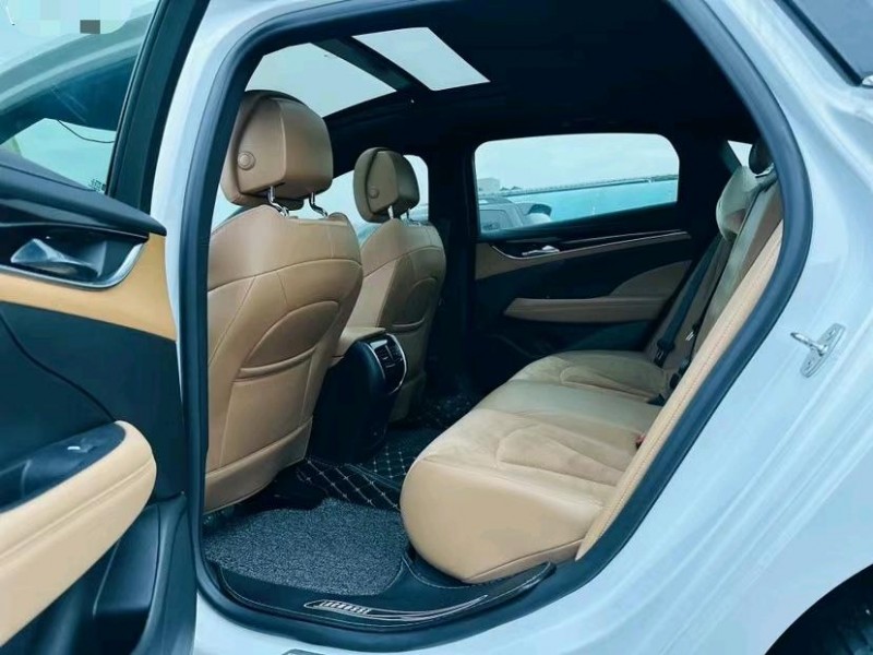 东莞18年别克君越6