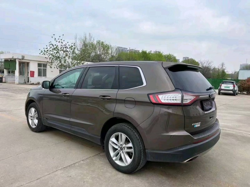 青岛15年福特锐界7