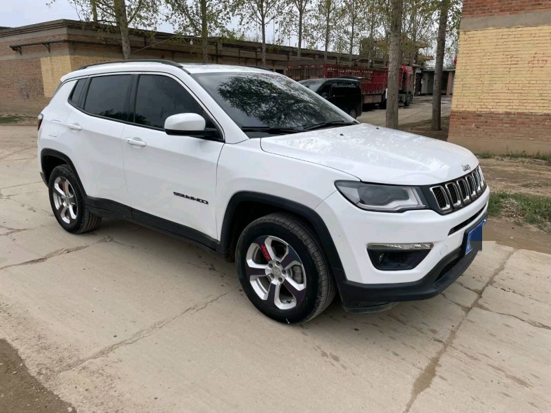 保定20年Jeep指南者2