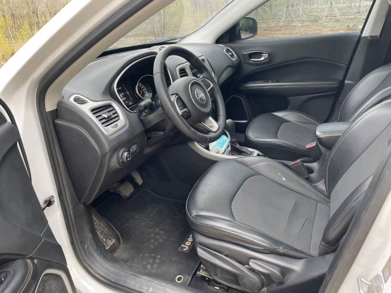 保定20年Jeep指南者5