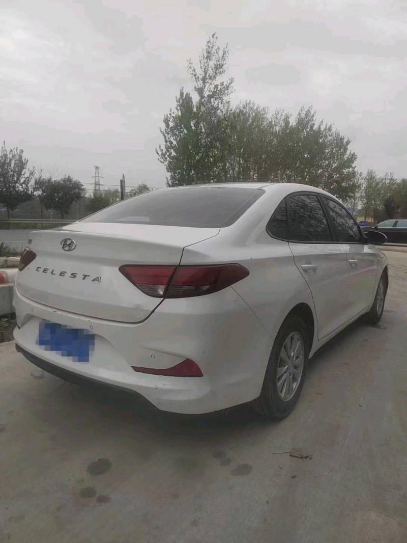 济南20年现代悦动6