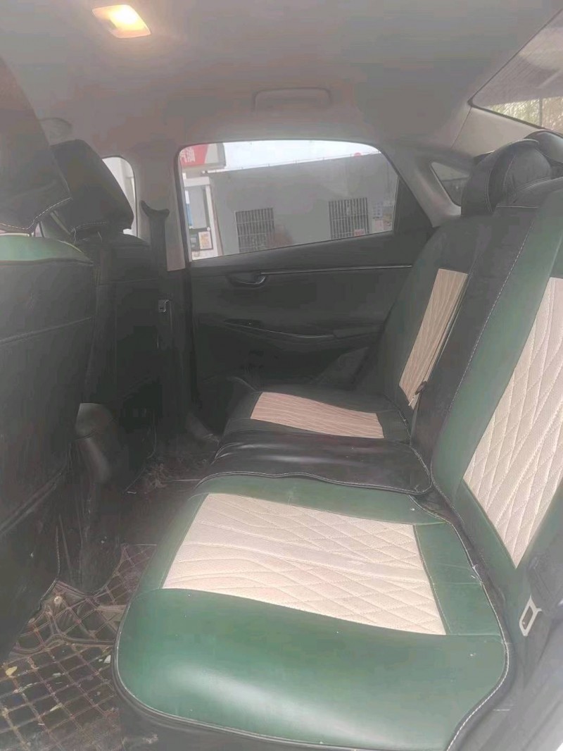 济南20年现代悦动9