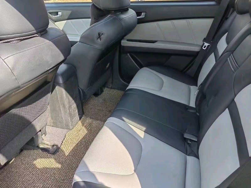 石家庄15年纳智捷优6 SUV7