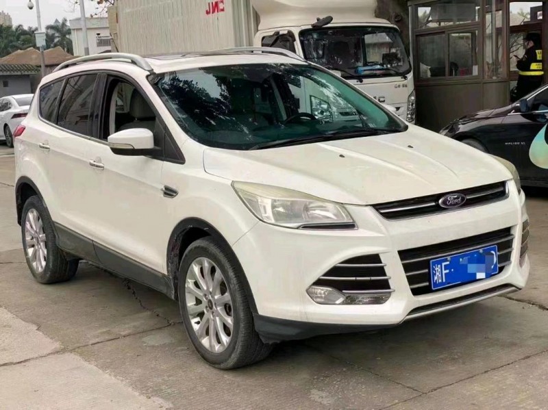 珠海14年福特翼虎3