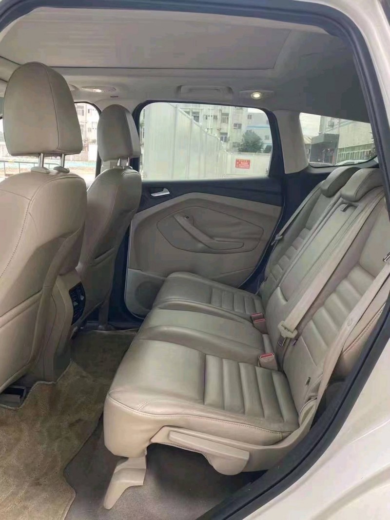 珠海14年福特翼虎4