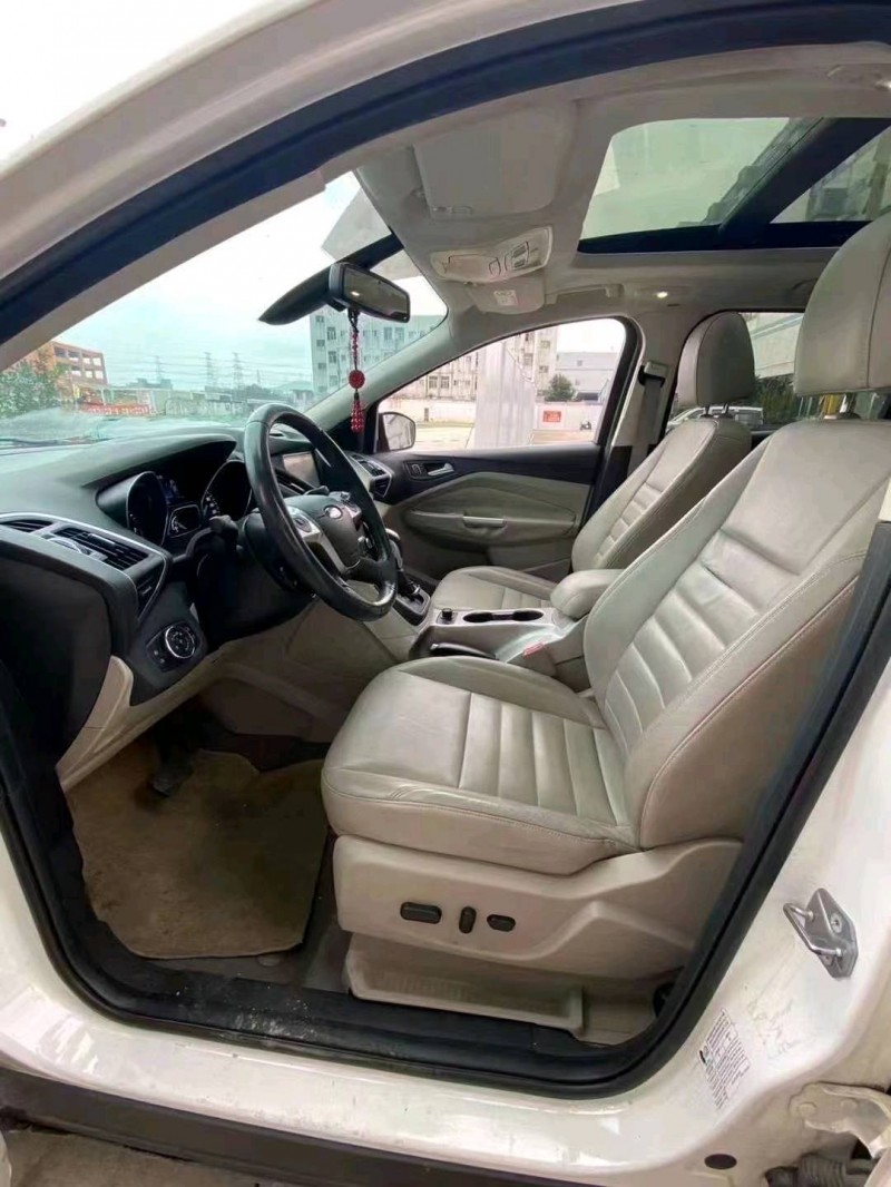 珠海14年福特翼虎9