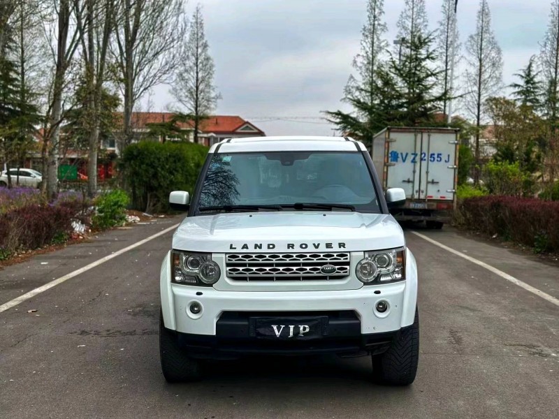 青岛12年路虎发现1