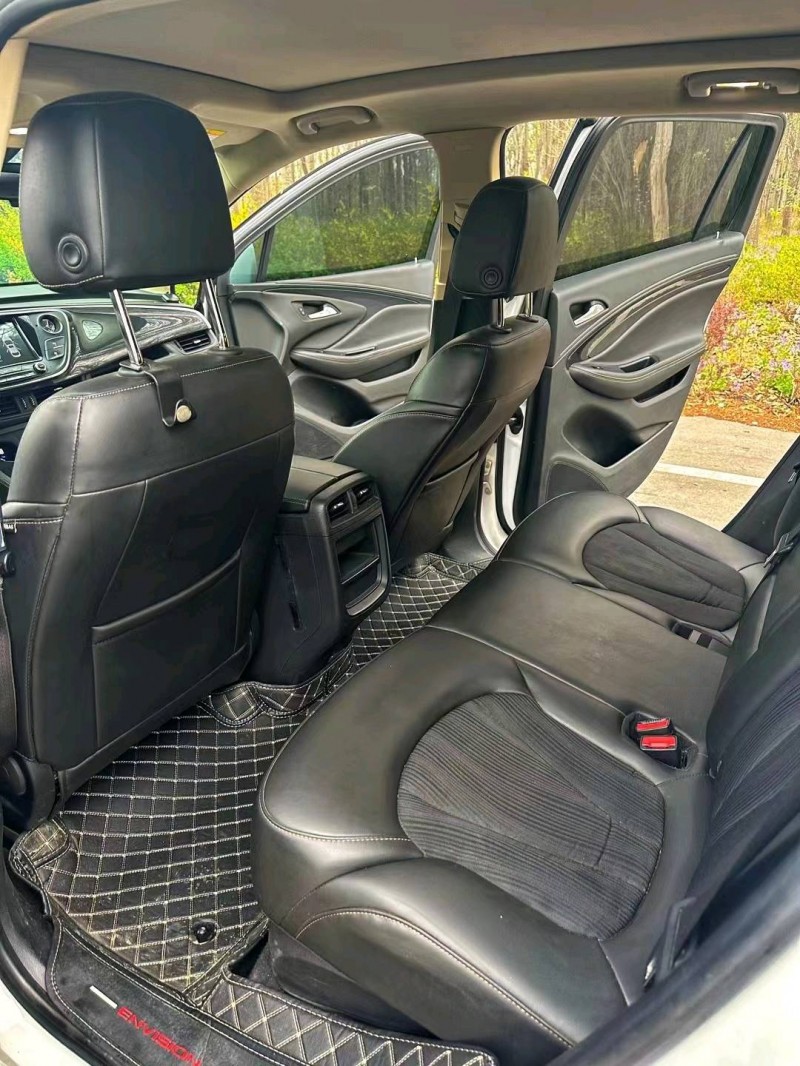 青岛16年别克昂科威8