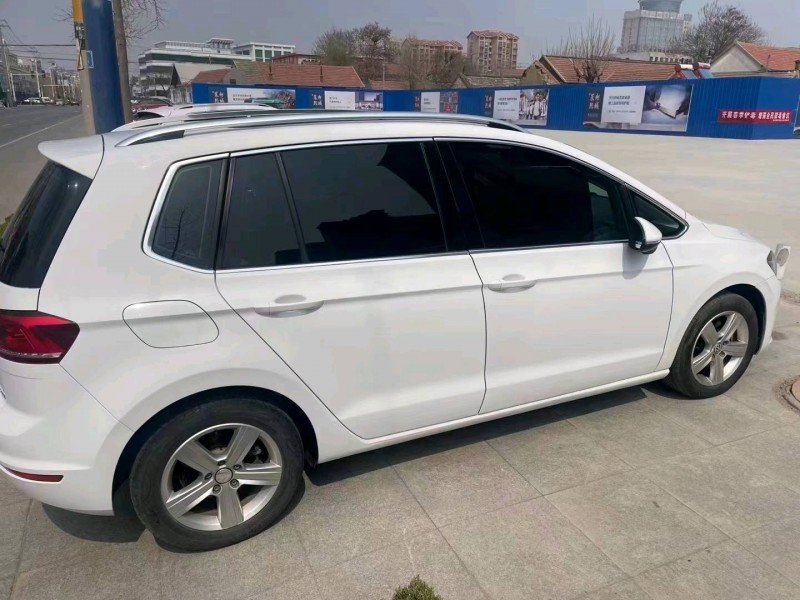 济南17年大众高尔夫4