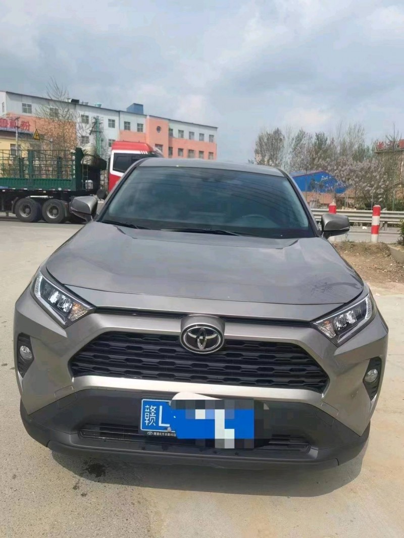淄博22年丰田RAV4荣放1