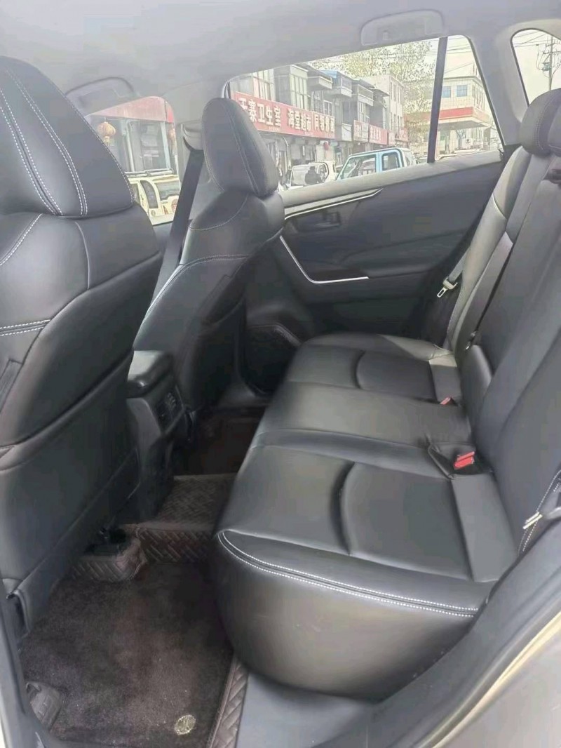 淄博22年丰田RAV4荣放3
