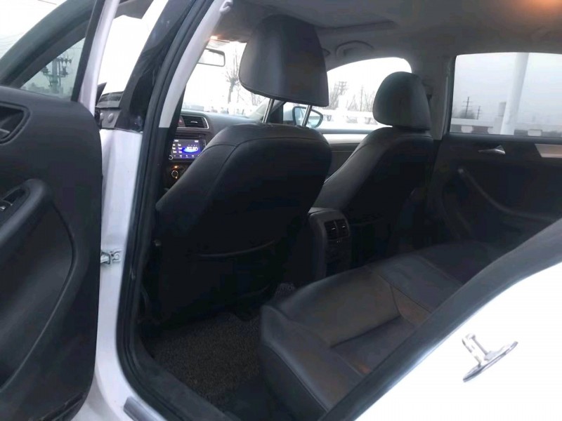 济南18年大众速腾4