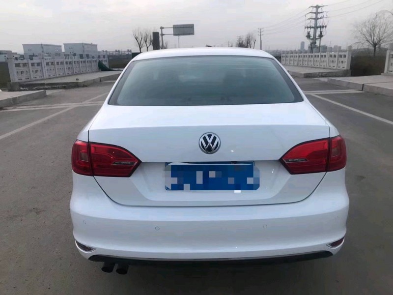 济南18年大众速腾9