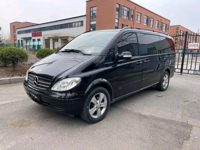 沈阳10年奔驰威霆2