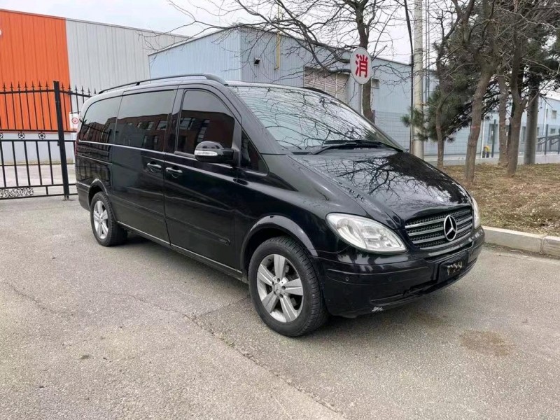 沈阳10年奔驰威霆4