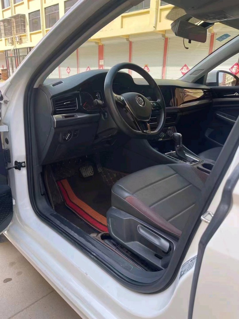 济南19年大众宝来5