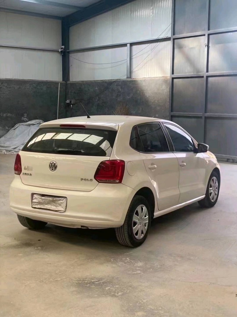 济南13年大众polo3