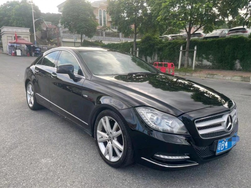 广州12年奔驰CLS2