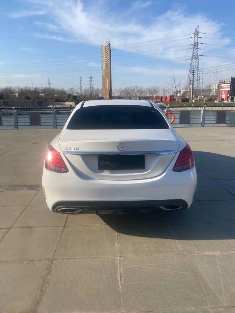 宿迁16年奔驰C9