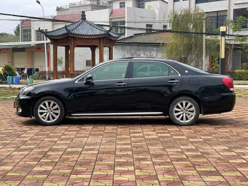 汕头12年丰田皇冠7
