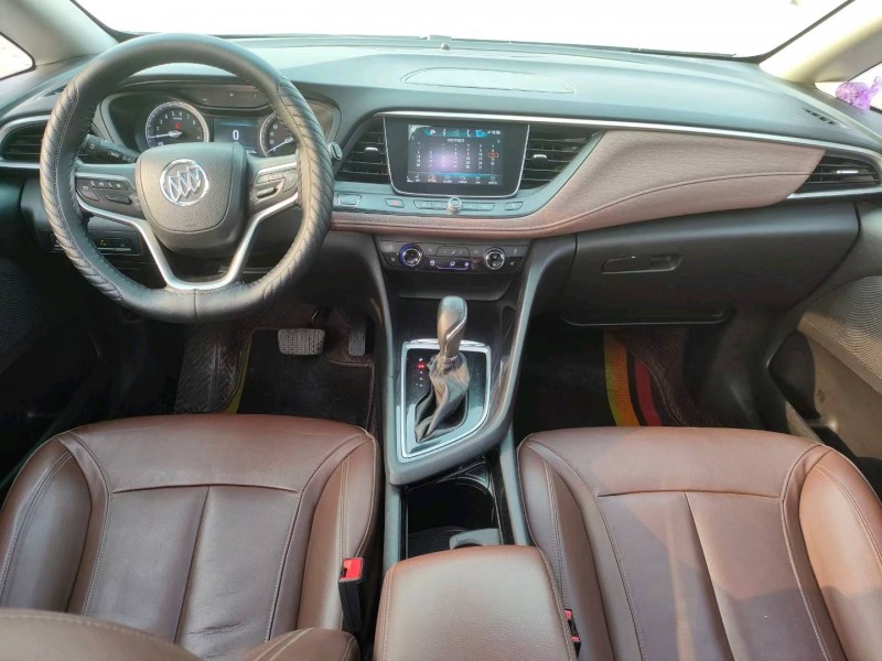 徐州18年别克GL67