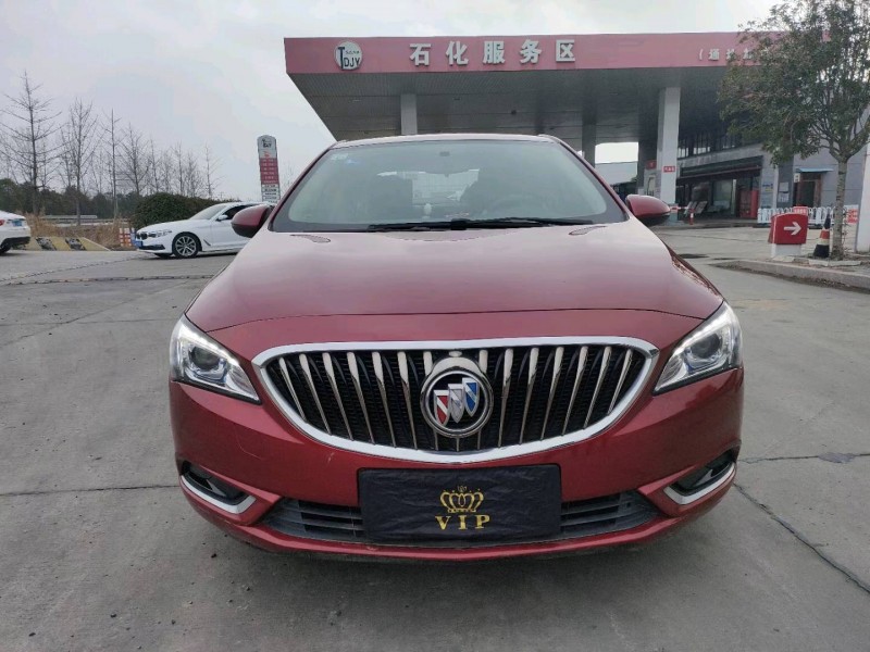 徐州17年别克威朗1