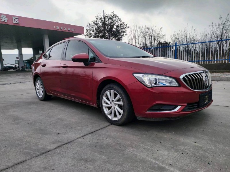 徐州17年别克威朗2