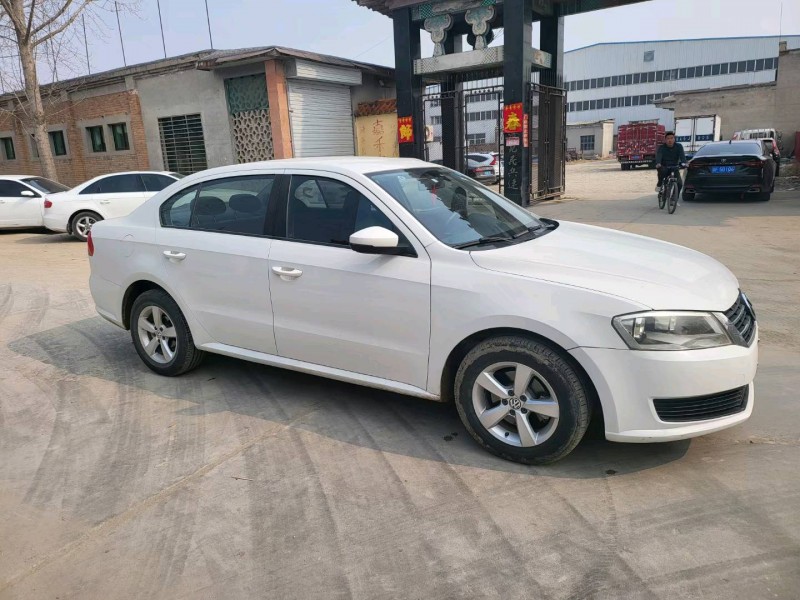 保定16年大众朗逸4