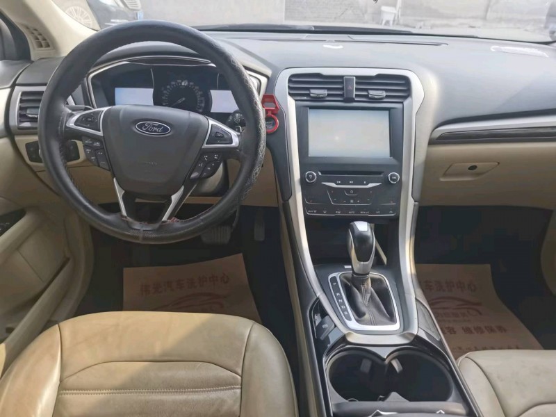 保定13年福特蒙迪欧8