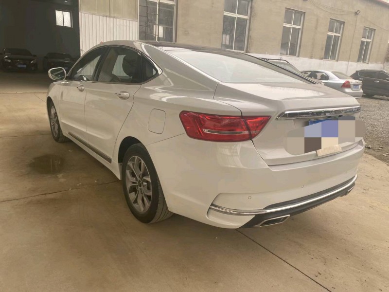 保定17年吉利博瑞4