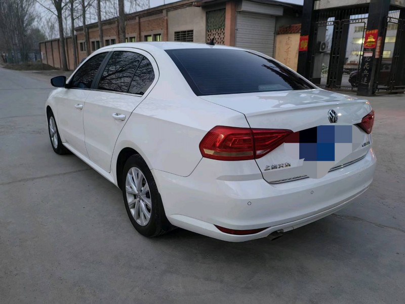 保定16年大众朗逸4