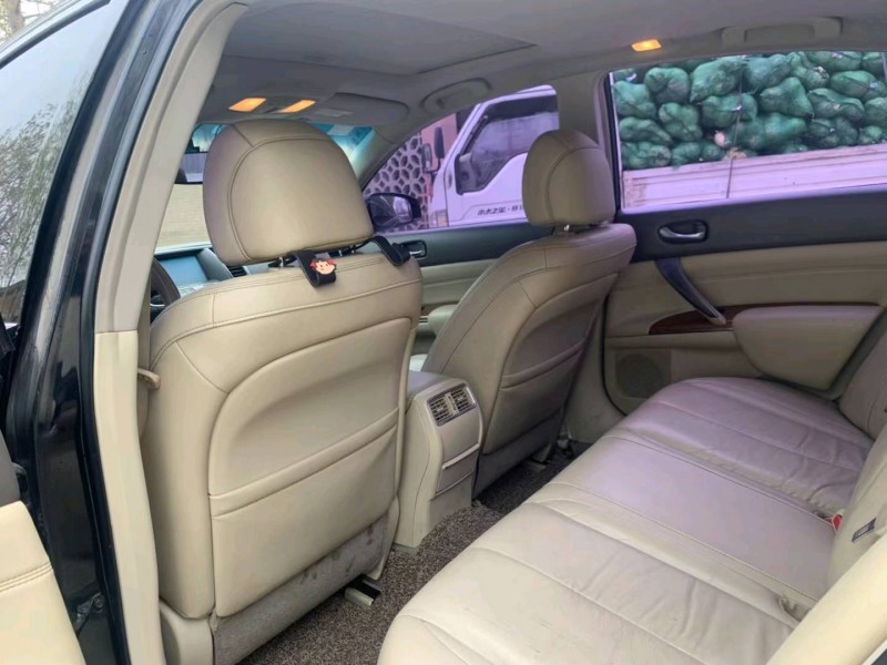 保定11年日产天籁6