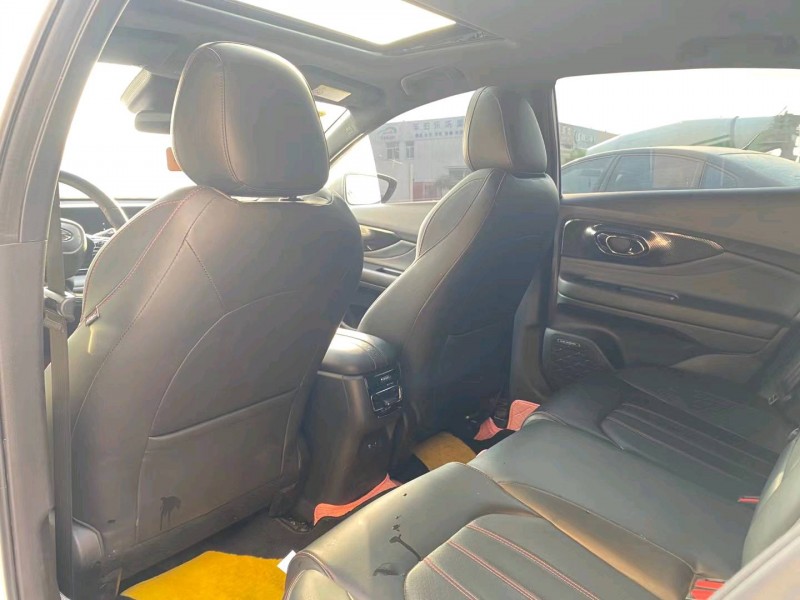 保定21年传祺影豹5