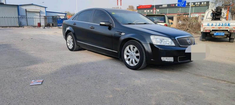 保定09年别克林荫大道6