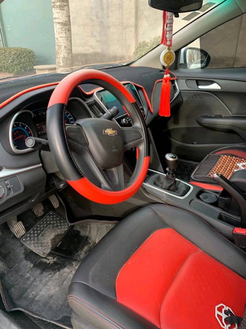 保定18年雪佛兰科沃兹7