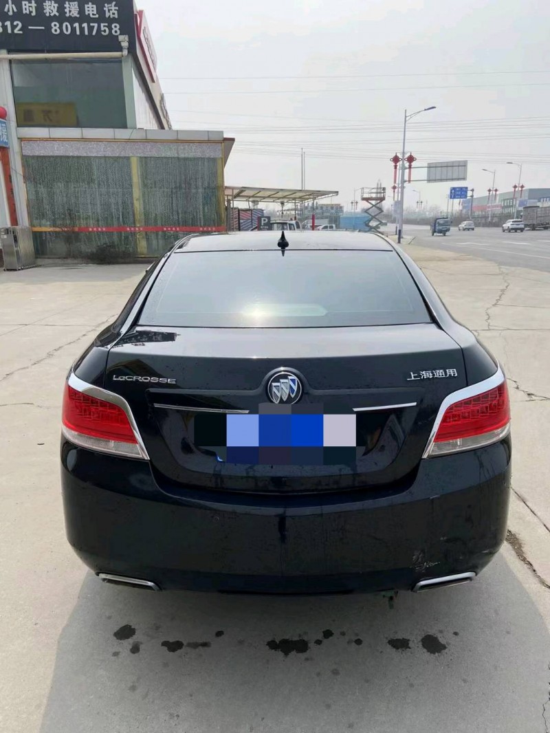 保定10年别克君越6